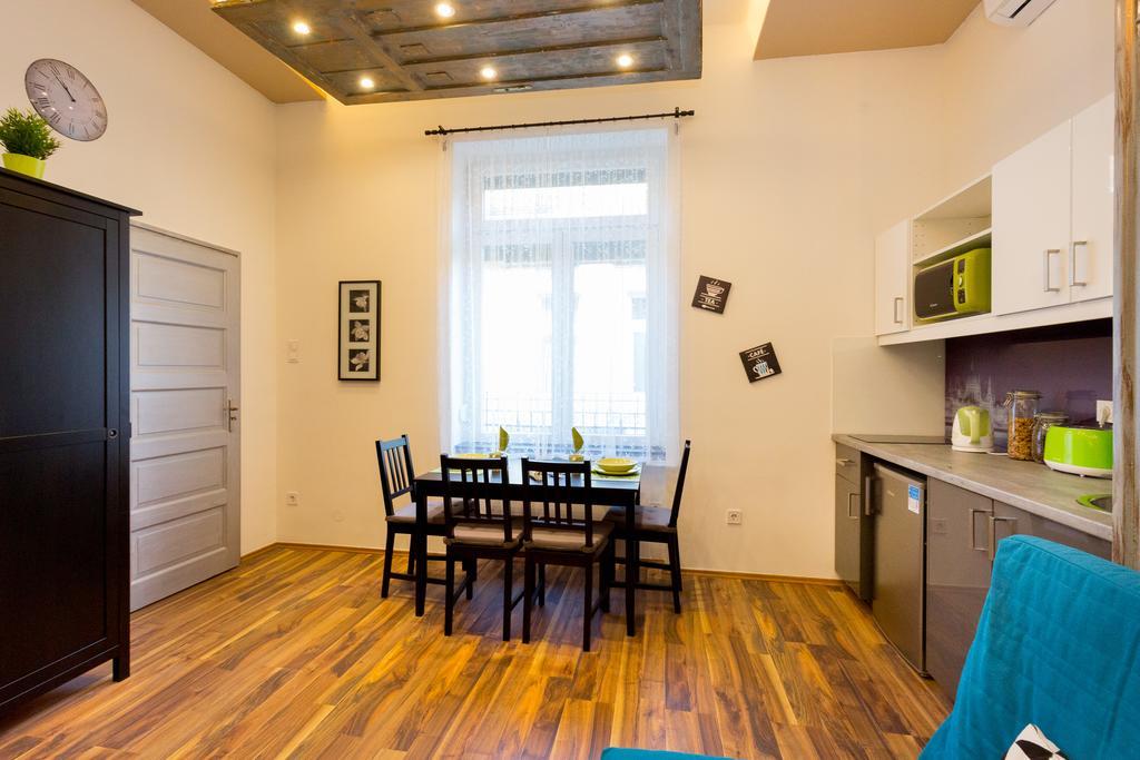 K10 B Kazinczy Apartment Budapest Exterior photo